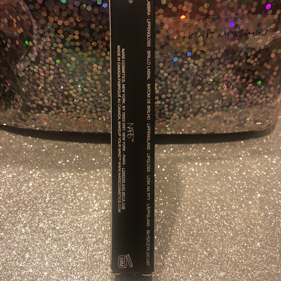 BNIB! NARS Lip Gloss in Sweet Dreams - Picture 5 of 7